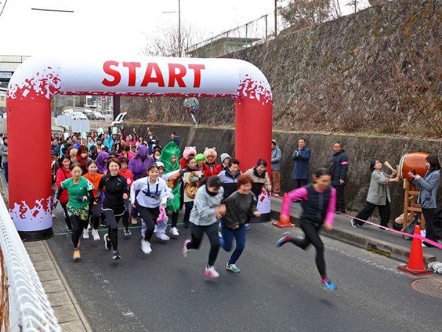 福女チャレンジのスタート風景