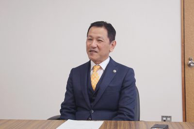 恵那市の小坂喬峰市長