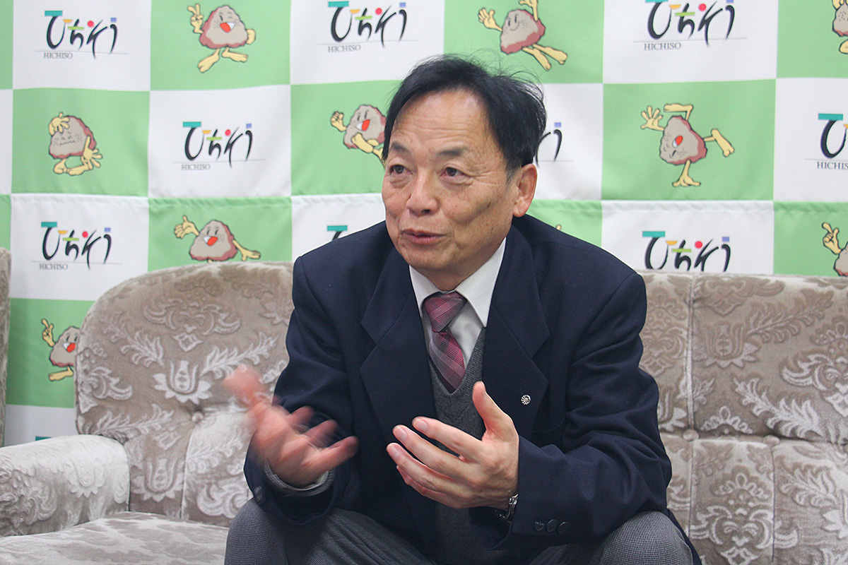 七宗町の堀部勝広町長