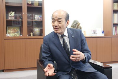 揖斐川町岡部栄一町長