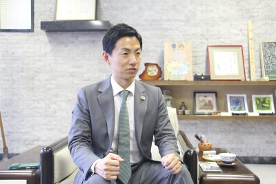 美濃加茂市の藤井浩人市長