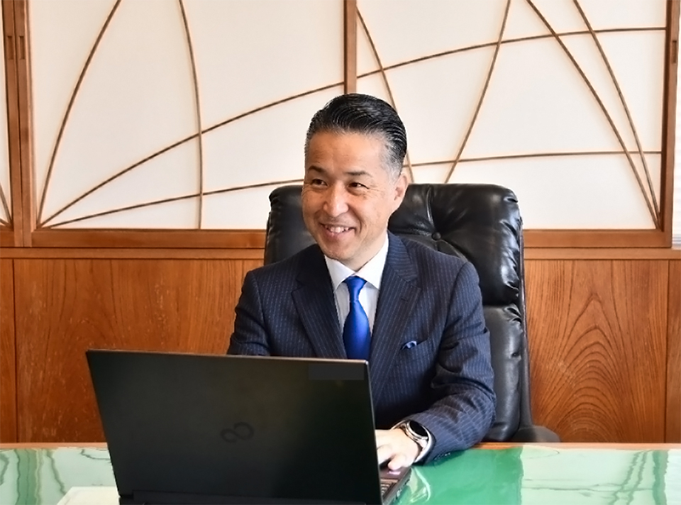 美濃市篠田啓介市長