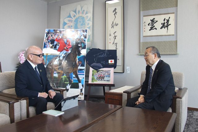 本巣市藤原勉市長との対談風景