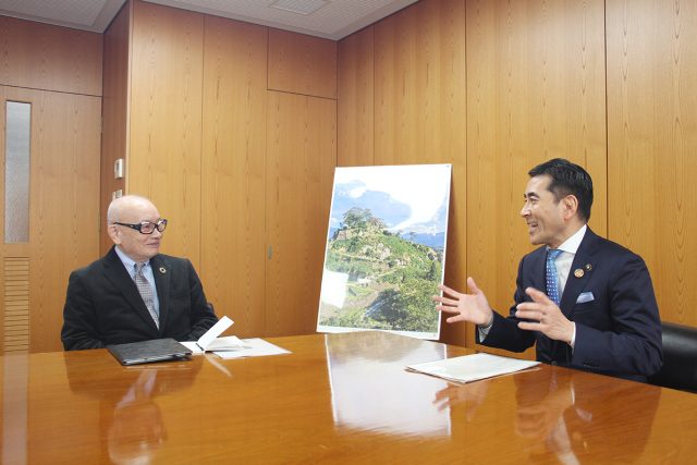 中津川市小栗仁志市長との対談風景