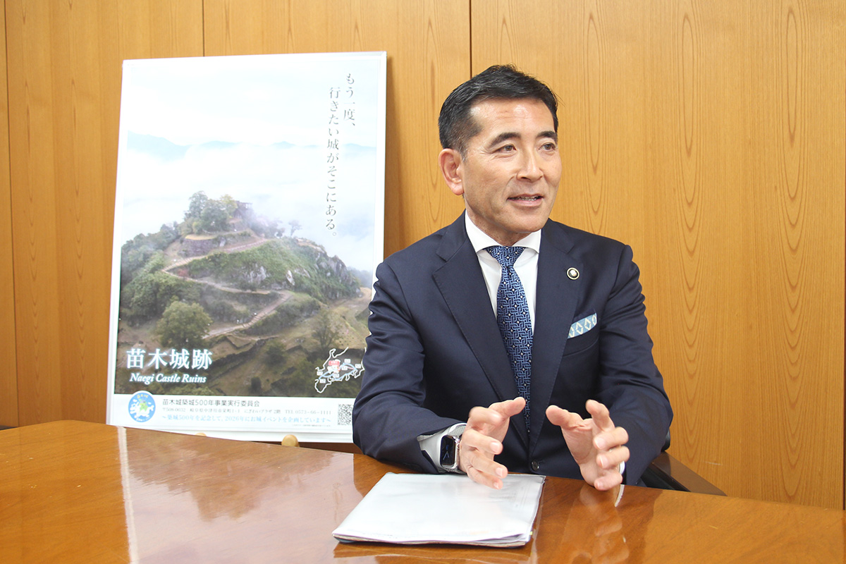 中津川市の小栗仁志市長