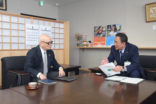 大垣石田仁市長との対談風景