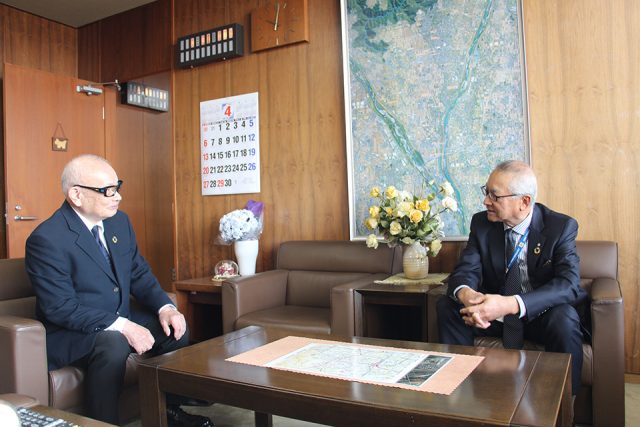 大野町宇佐美晃三町長との対談風景