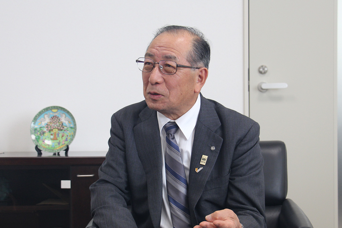 関ヶ原町の西脇康世町長