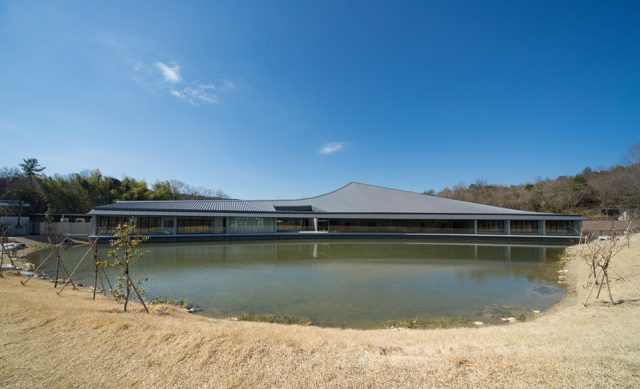 多治見市火葬場「華立やすらぎの杜」