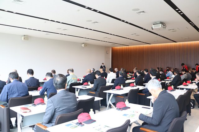 土岐市内進出企業交流会の全体の様子