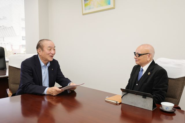 可児商工会議所の渡邉明義会頭との対談風景