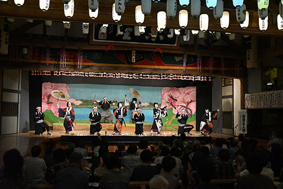 4年ぶりに開催 地歌舞伎