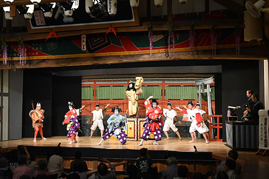 4年ぶりに開催 地歌舞伎