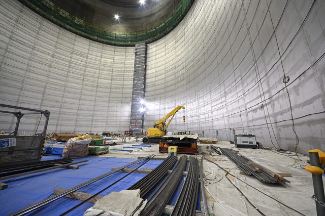 建設中のハイパーカミオカンデ内部（東京大学宇宙線研究所 神岡宇宙素粒子研究施設）