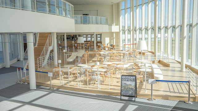 浅野撚糸株式会社の双葉スーパーゼロ　ミル　１F　KEYS　CAFE