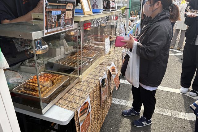 岐阜ふるさと祭りで販売された五平餅