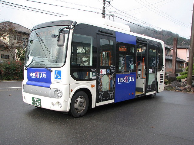 自主運行バスのハーバス