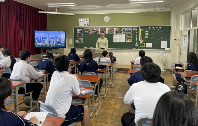 美濃中学校「企業研究会」（株式会社菊池工業）
